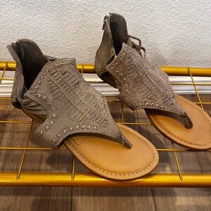 Altar’s State Adeline Sandals